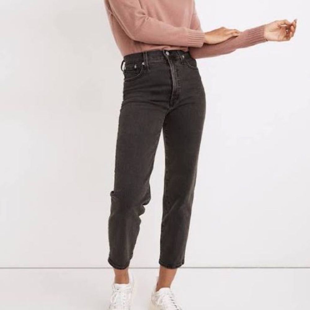 The Perfect Vintage Crop Jean in Black